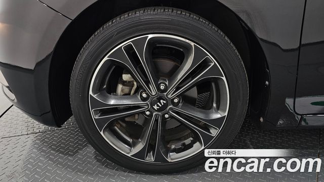 Kia K3 2013 — photo 5