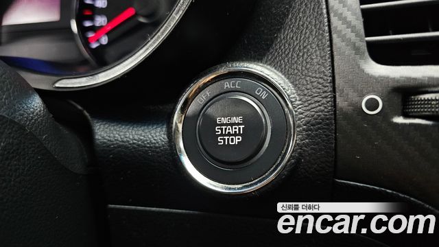 Kia K3 2013 — photo 29