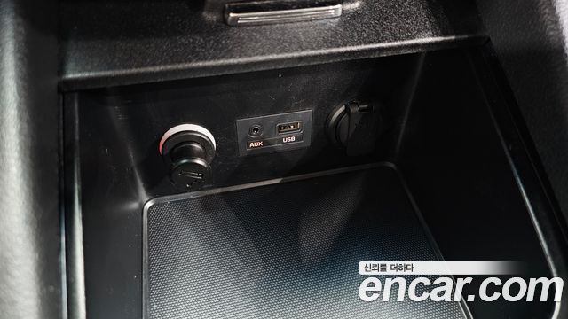 Kia K3 2013 — photo 30