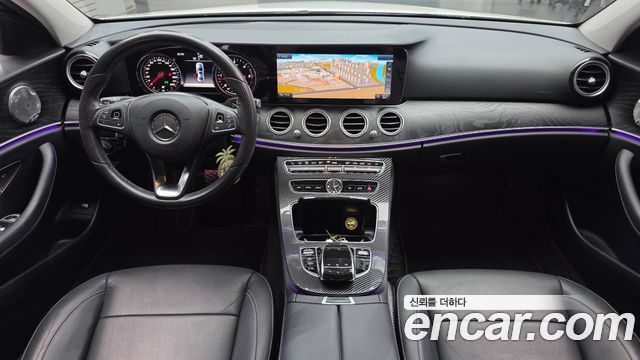 Mercedes-Benz E-Class 2017 — photo 7