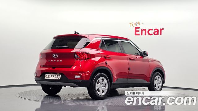 Hyundai Venue 2020 — photo 2