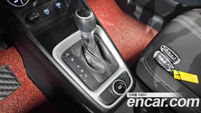 Hyundai Venue 2020 — photo 12