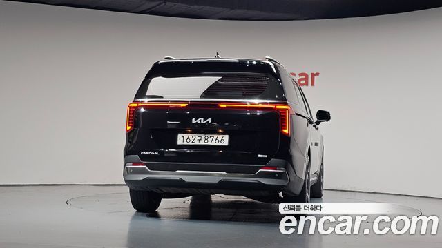 Kia Canival 2024 — photo 4