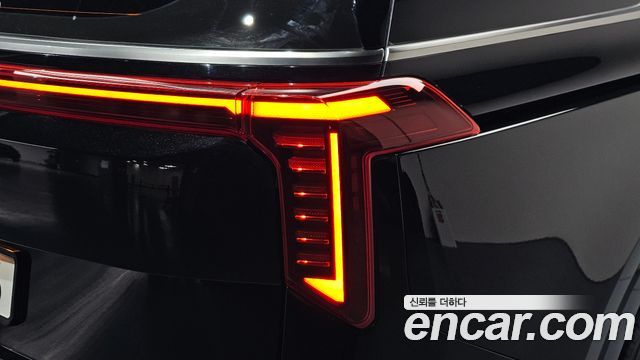 Kia Canival 2024 — photo 9