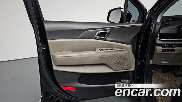Kia Canival 2024 — photo 14