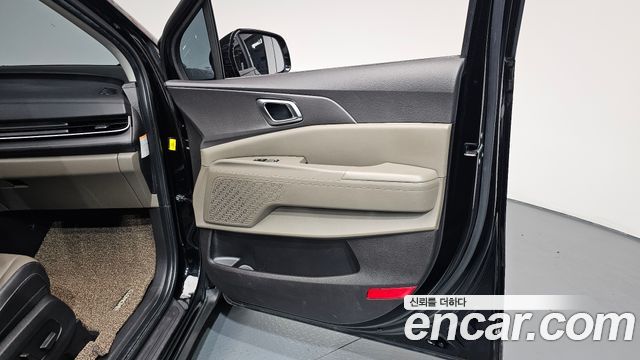 Kia Canival 2024 — photo 15