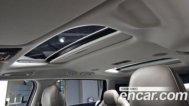 Kia Canival 2024 — photo 34