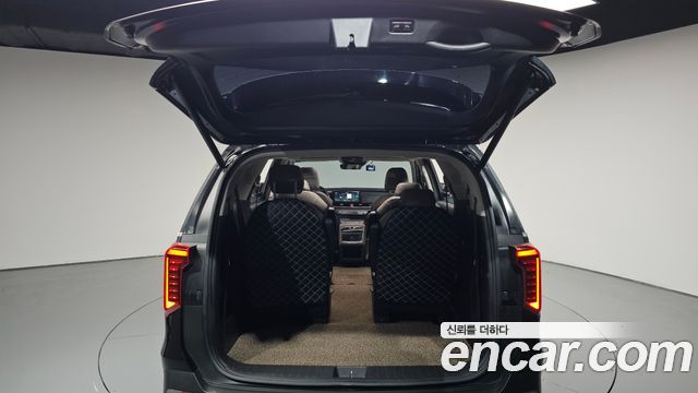 Kia Canival 2024 — photo 35