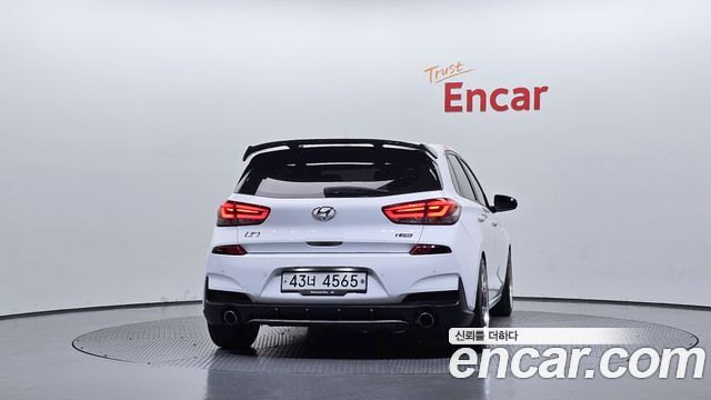 Hyundai i30 2019 — photo 4