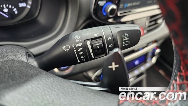 Hyundai i30 2019 — photo 25