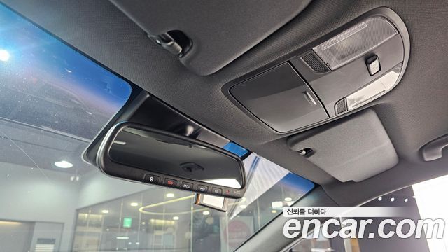 Hyundai i30 2019 — photo 26