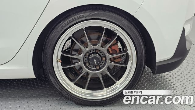 Hyundai i30 2019 — photo 7