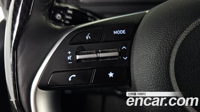 Hyundai Staria 2025 — photo 29