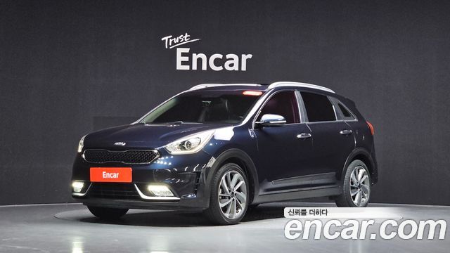 Kia Niro 2018 — photo 1