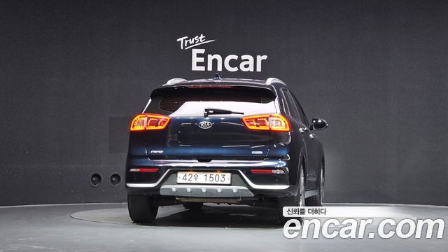 Kia Niro 2018 — photo 4
