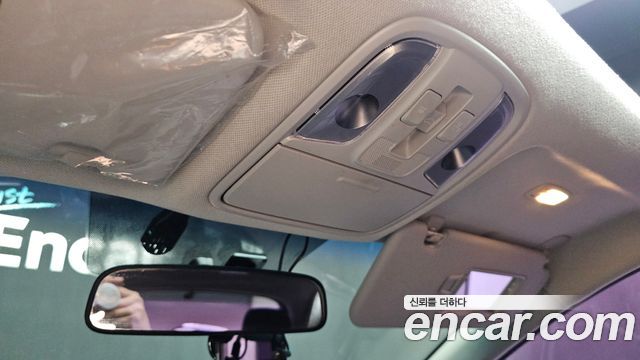 Kia Niro 2018 — photo 26