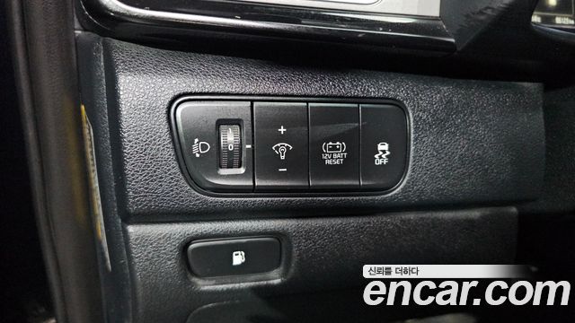 Kia Niro 2018 — photo 27