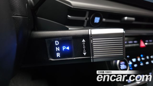Hyundai Santafe 2024 — photo 12