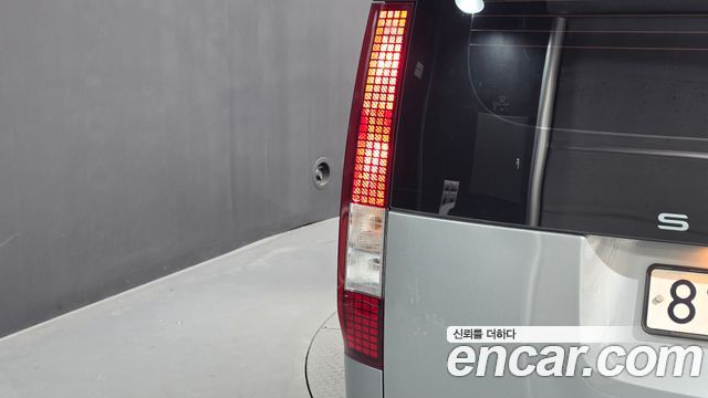 Hyundai Staria 2022 — photo 9