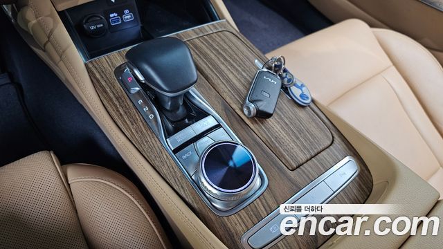 Kia K9 2023 — photo 12