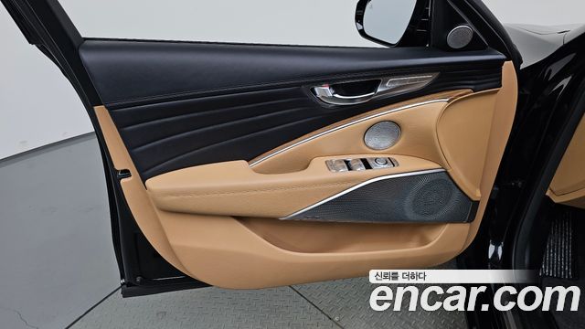 Kia K9 2023 — photo 14
