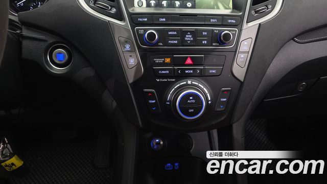 Hyundai Santafe 2016 — photo 22