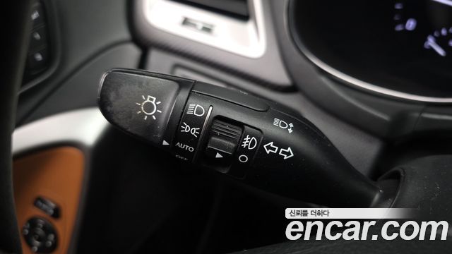 Hyundai Santafe 2016 — photo 27