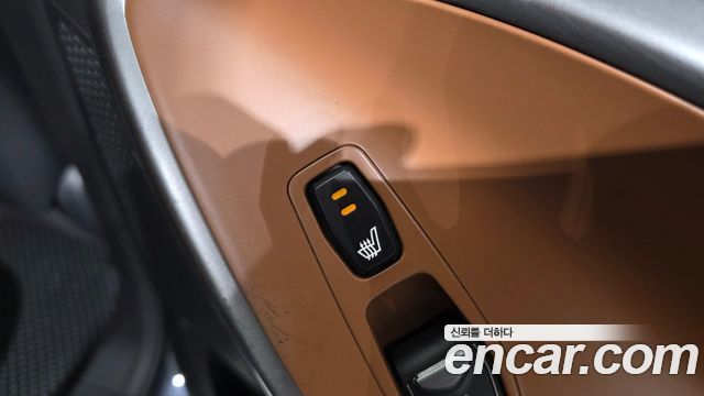 Hyundai Santafe 2016 — photo 28