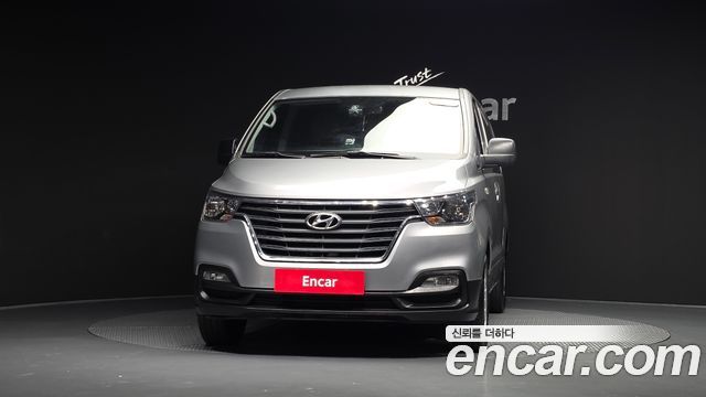Hyundai Starex 2019 — photo 3