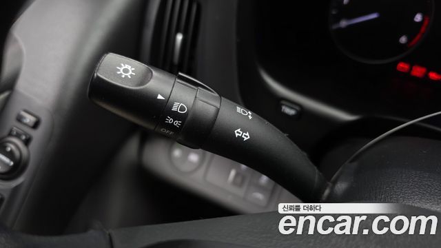 Hyundai Starex 2019 — photo 24