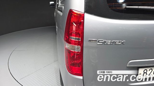 Hyundai Starex 2019 — photo 9