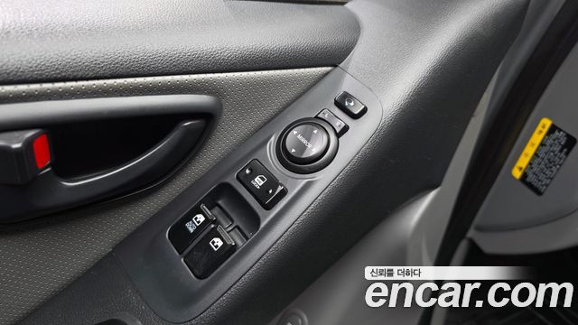 Hyundai Starex 2019 — photo 27