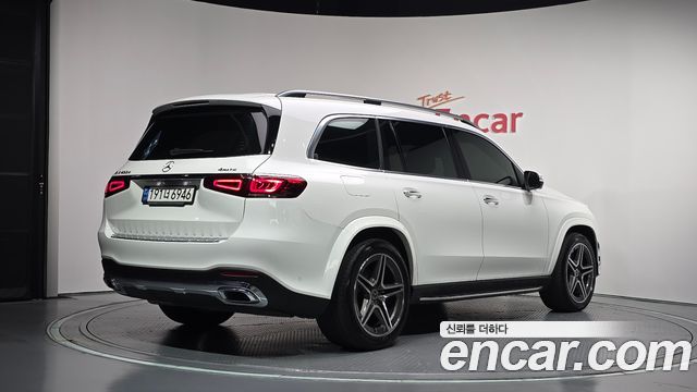 Mercedes-Benz GLS-Class 2022 — photo 2