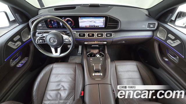 Mercedes-Benz GLS-Class 2022 — photo 10