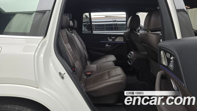 Mercedes-Benz GLS-Class 2022 — photo 17