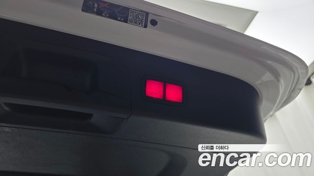 Mercedes-Benz GLS-Class 2022 — photo 23