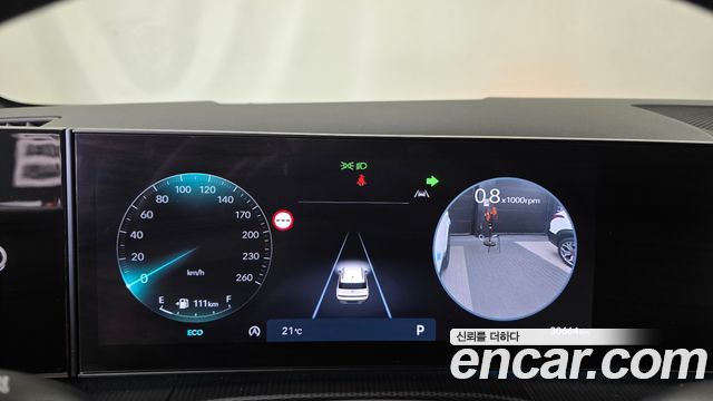 Hyundai Santafe 2025 — photo 11