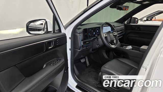 Hyundai Santafe 2025 — photo 13