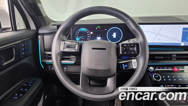 Hyundai Santafe 2025 — photo 18