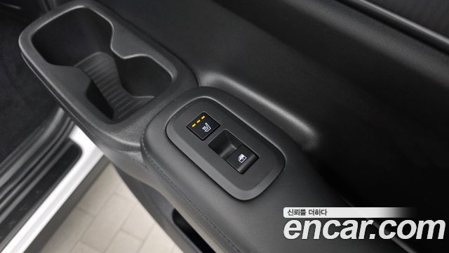 Hyundai Santafe 2025 — photo 24