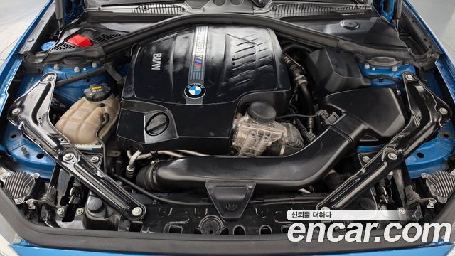 BMW M2 2018 — photo 6