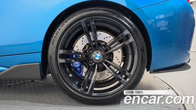 BMW M2 2018 — photo 7