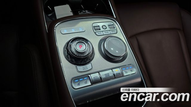 Genesis G90 2025 — photo 12