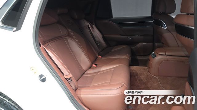 Genesis G90 2025 — photo 18