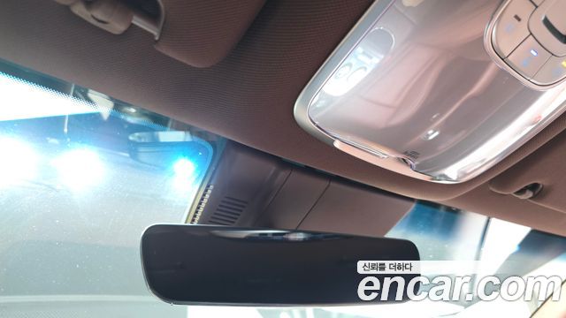 Genesis G90 2025 — photo 25