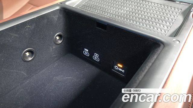 Genesis G90 2025 — photo 31