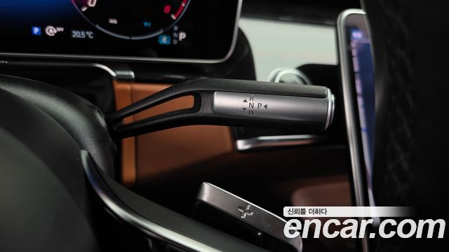 Mercedes-Benz S-Class 2021 — photo 9
