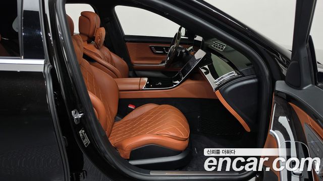 Mercedes-Benz S-Class 2021 — photo 11