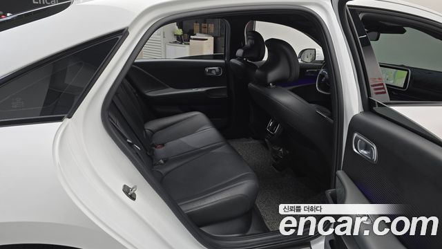 Hyundai Ioniq6 2023 — photo 17