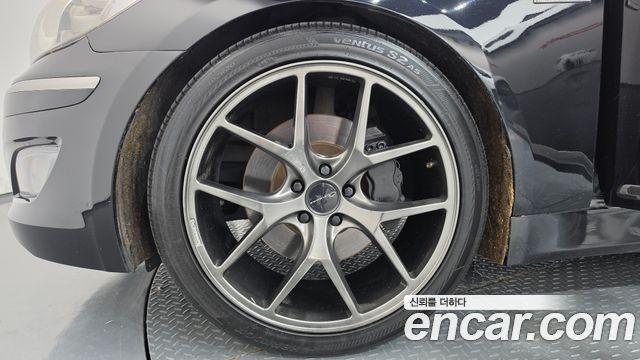 Hyundai Genesis 2012 — photo 5